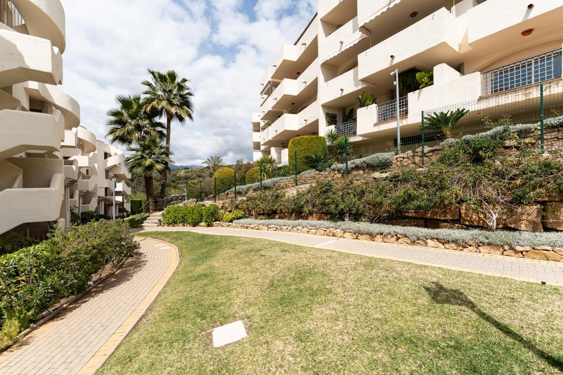 Ct 375 - Faro's Cozy Dream In Elviria - Apartamento